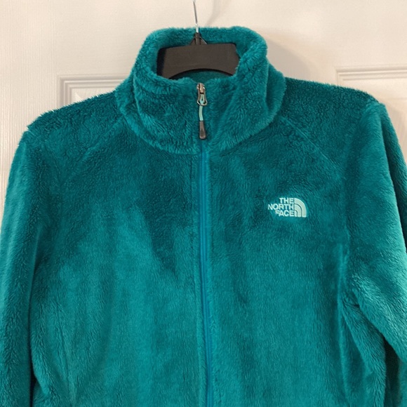 The North Face Women’s Jacket size M length 25” bust 34” color green - Picture 2 of 16